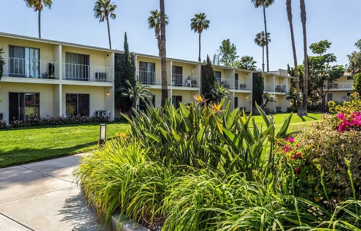 Grossmont Gardens photo 5