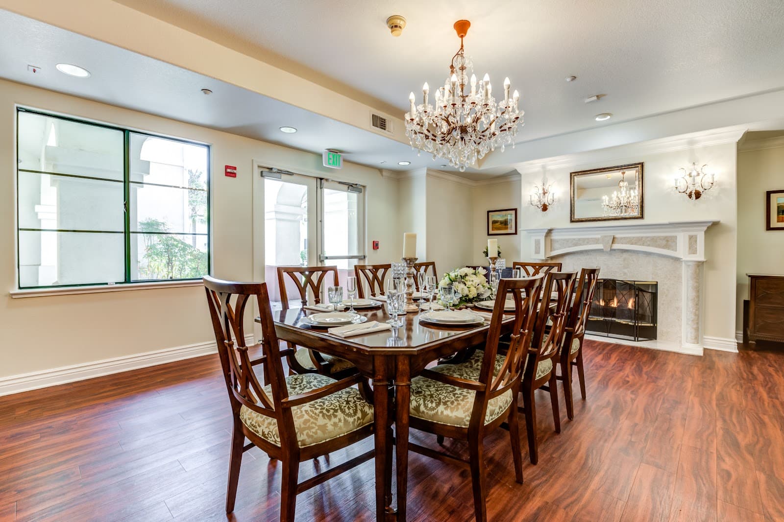 Aegis Living Ventura photo 5