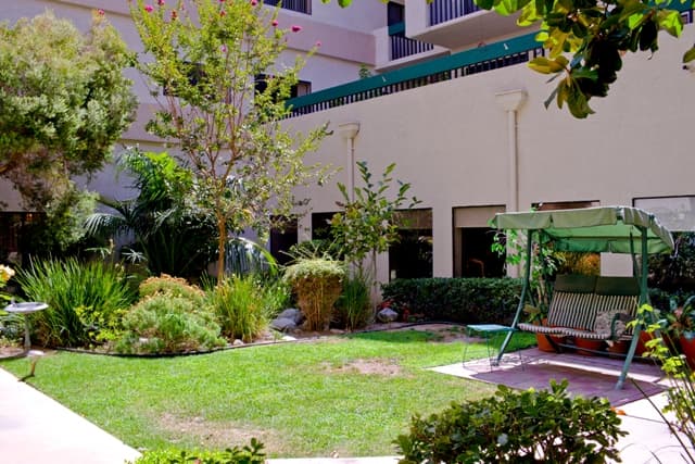 Brookdale Uptown Whittier photo 5