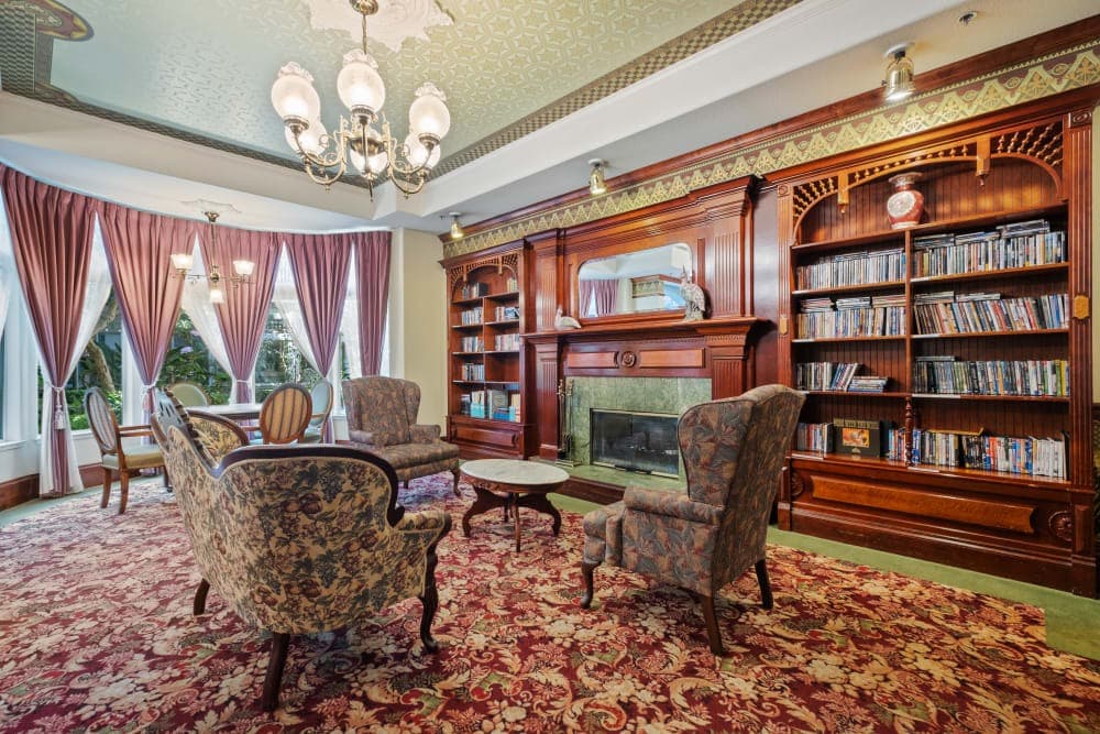 Sunshine Villa, A Merrill Gardens Community photo 2