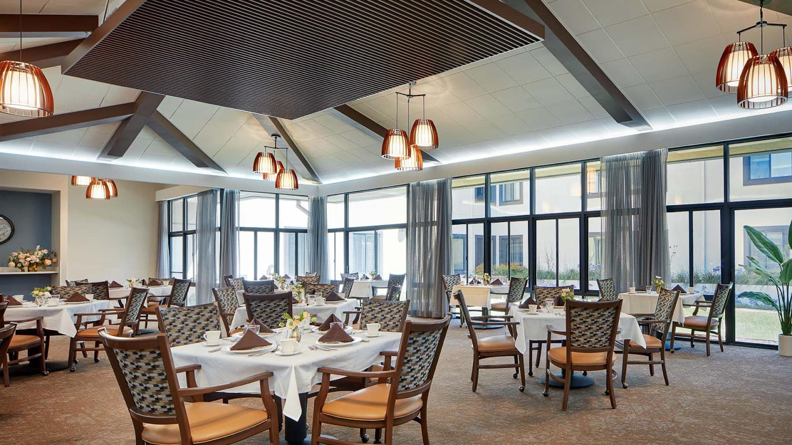 Harbor at Hillsdale Senior Living photo 2