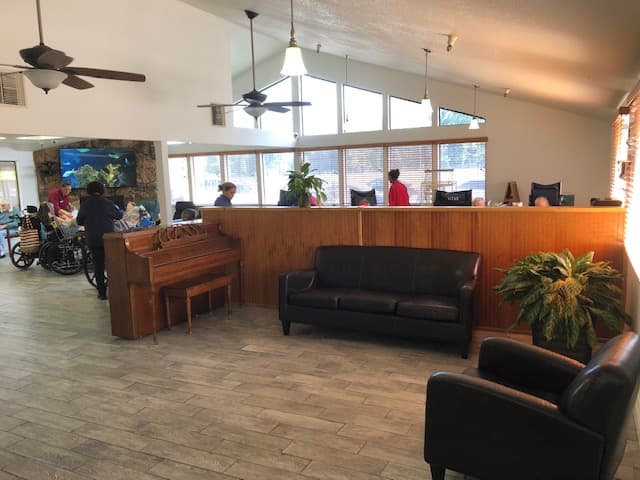 Solano Life House Assisted Living & Memory Care photo 3