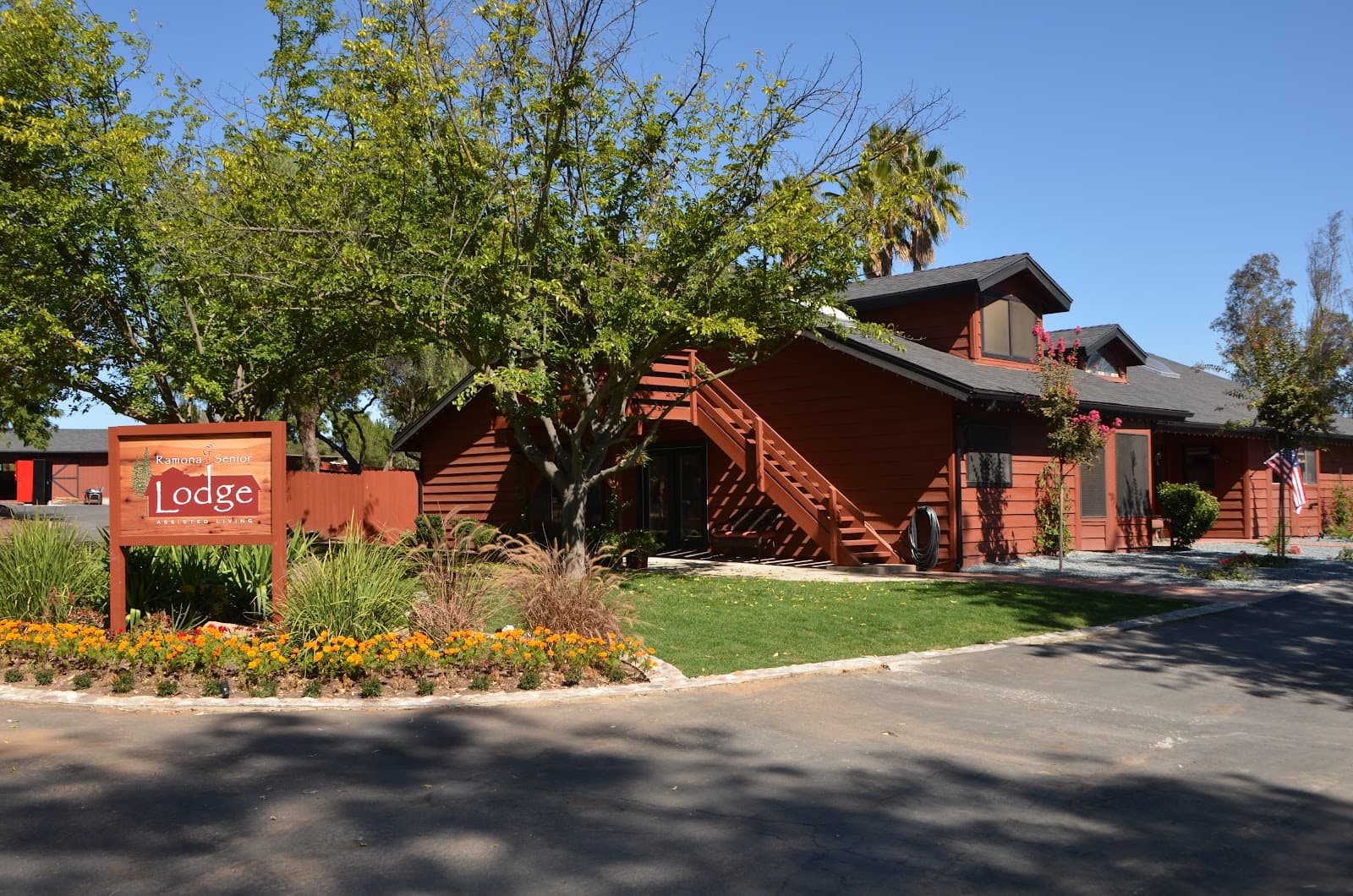 Ramona Senior Lodge Assisted Living photo 2