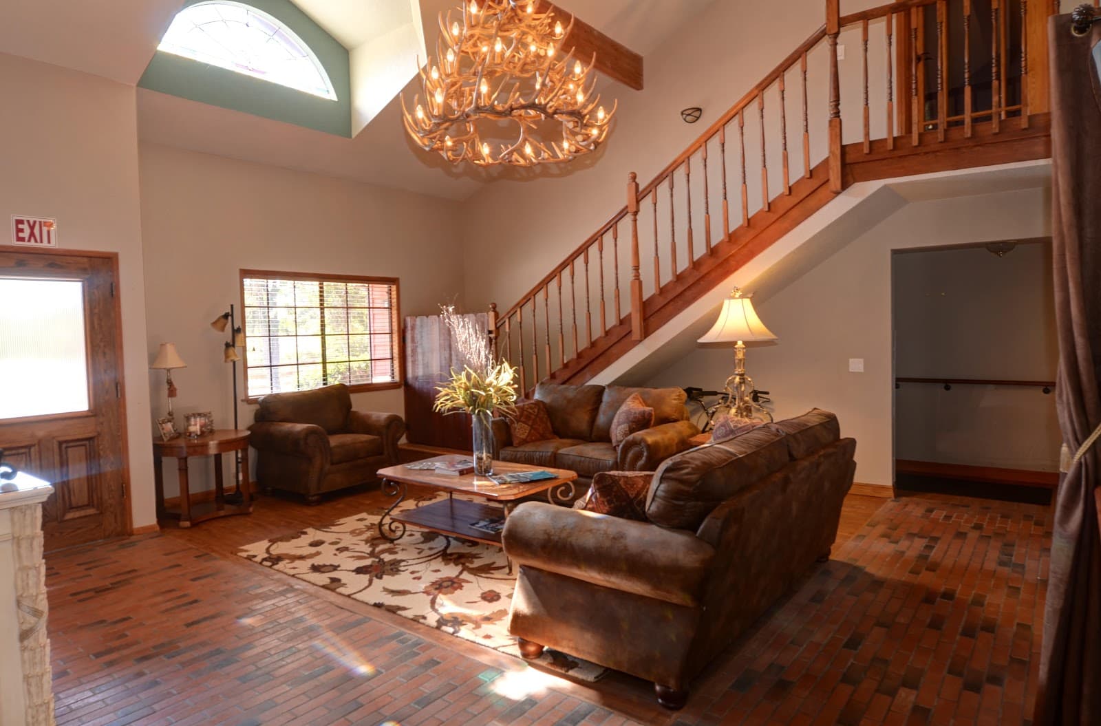 Ramona Senior Lodge Assisted Living photo 3