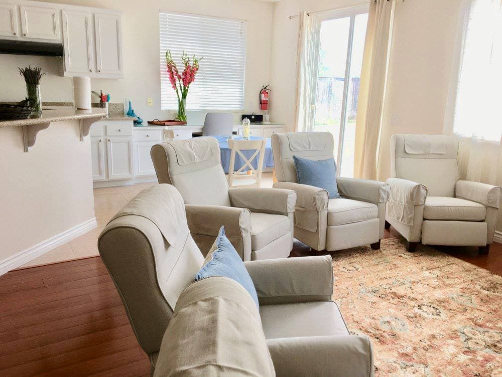 Amparo Senior Care