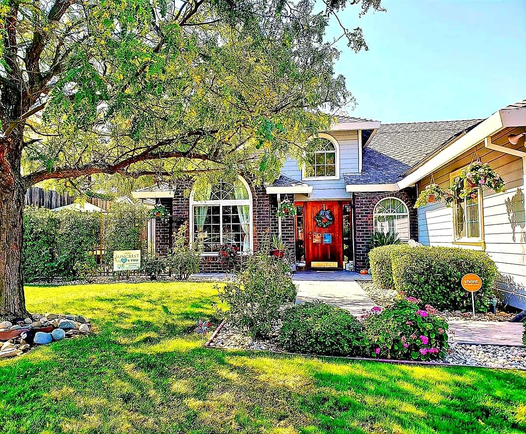 Montclair Villa photo 3