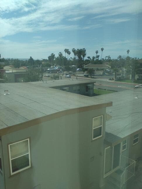 Pacific Pointe photo 4