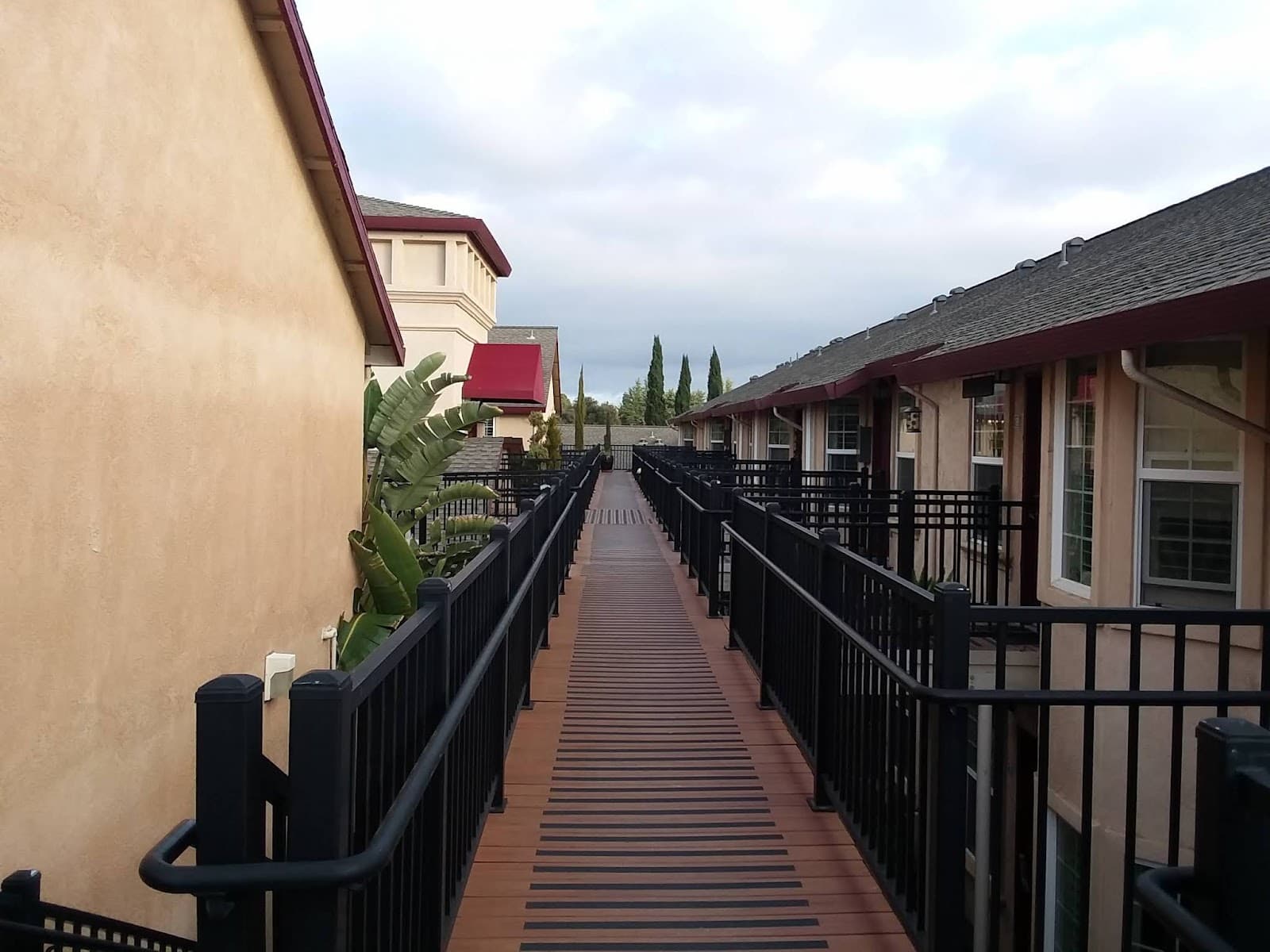 Acacia Glen Senior Apartments photo 2