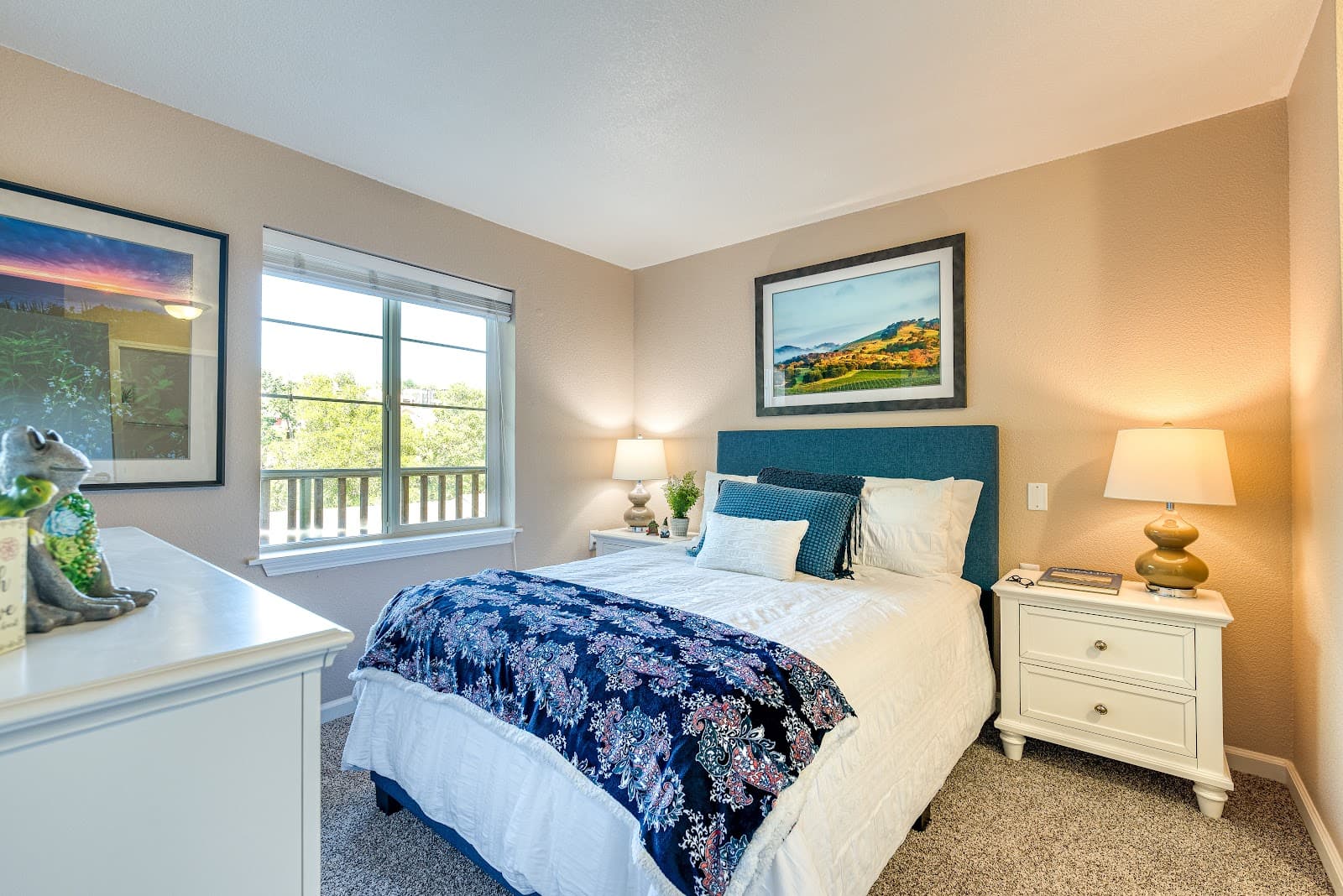 Solstice Senior Living at Santa Rosa photo 2