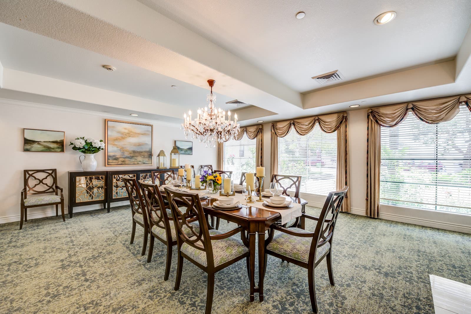 Aegis Living Granada Hills photo 4