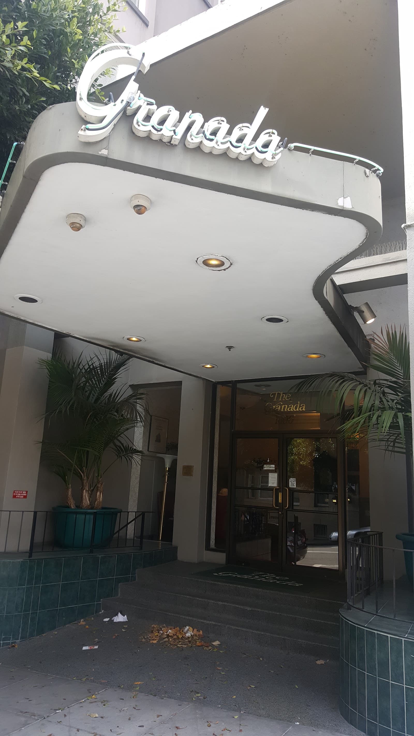 The Granada photo 2
