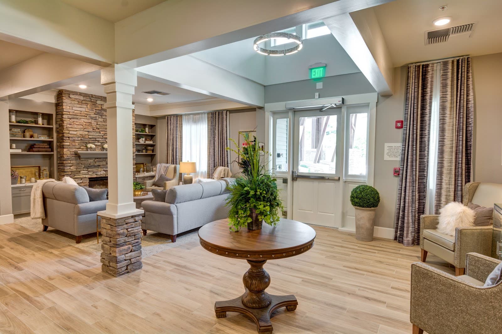 The Reserve at Fountaingrove Memory Care photo 3