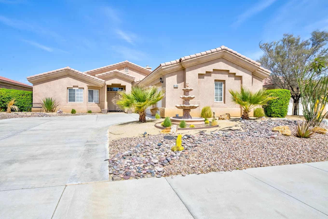 Desert Rose Assisted Living photo 4