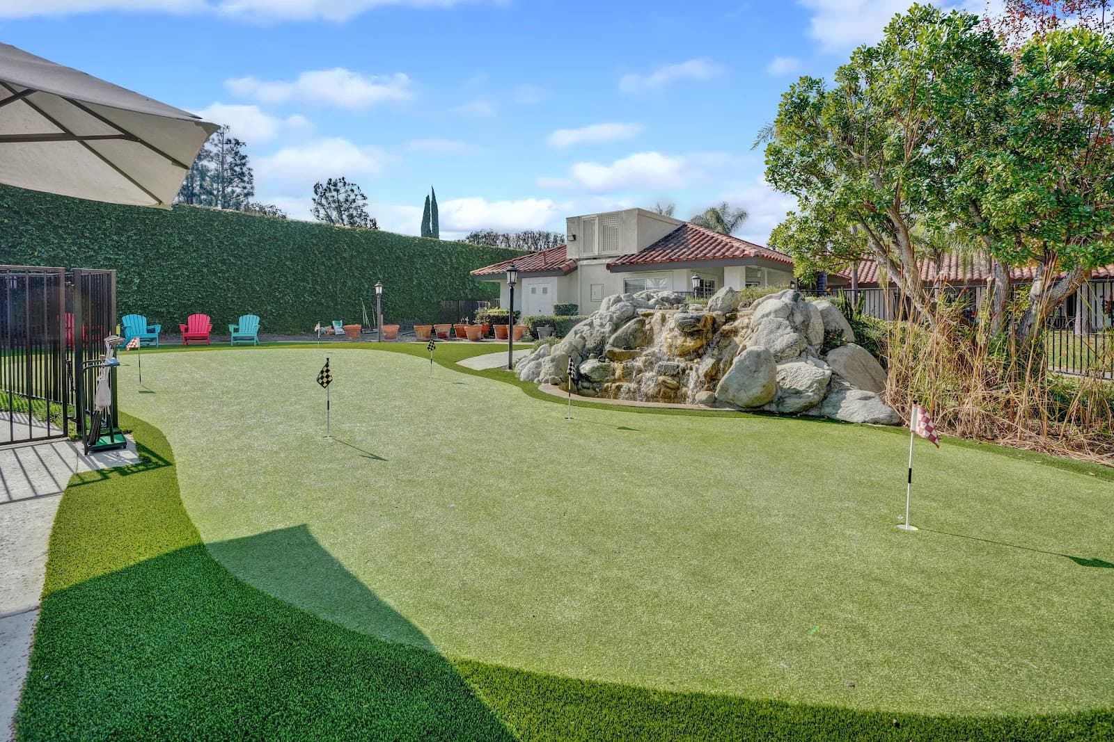 Huntington Terrace photo 4