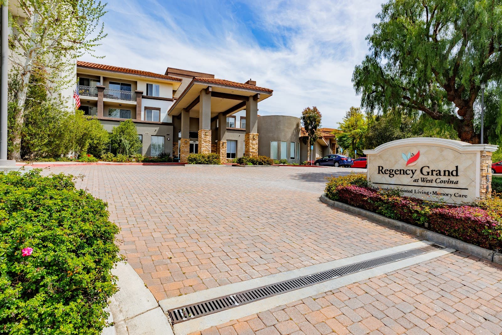 Regency Grand of West Covina Assisted Living and Memory Care photo 4
