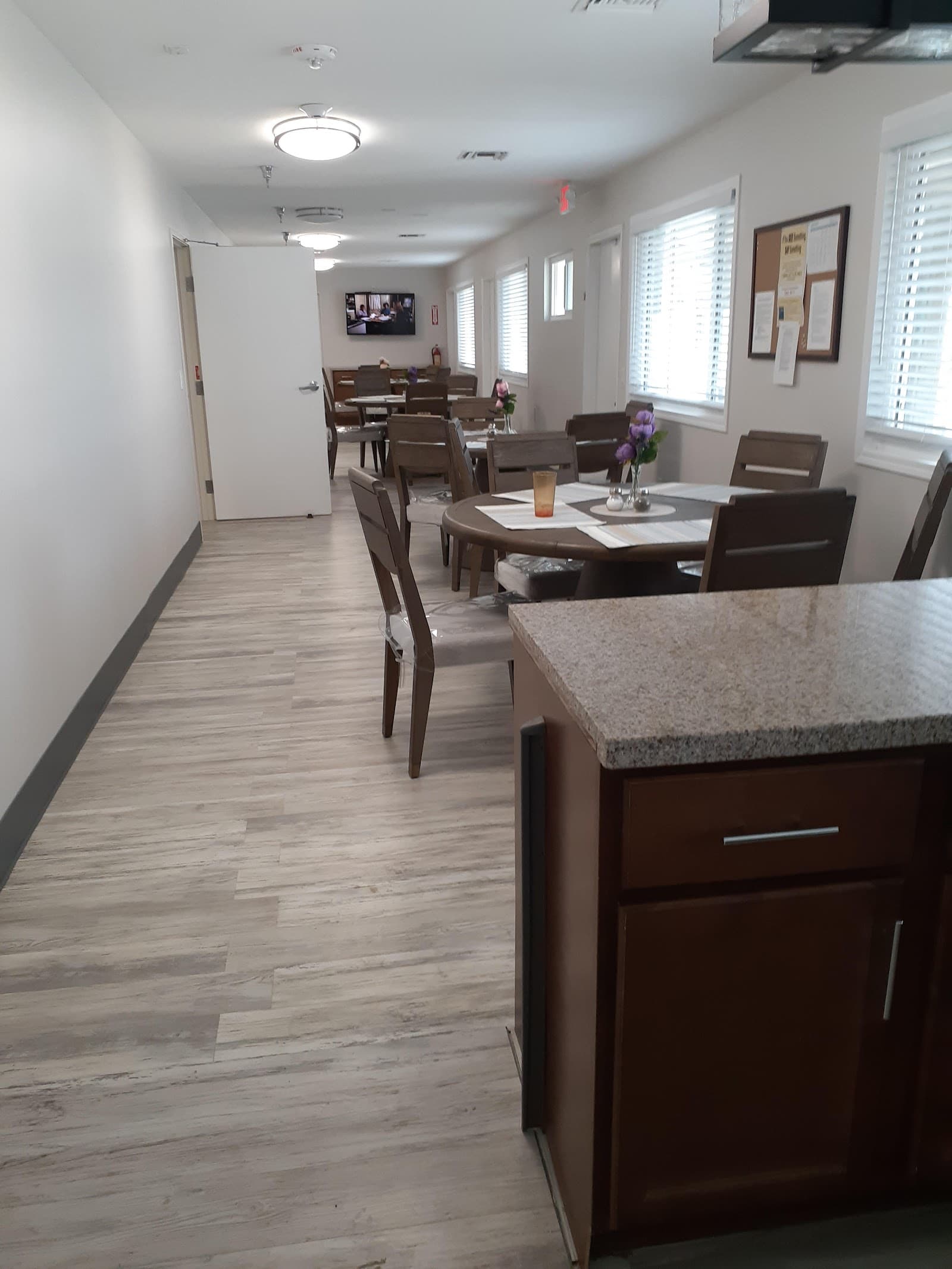 Mountain View Pleasant Living photo 3