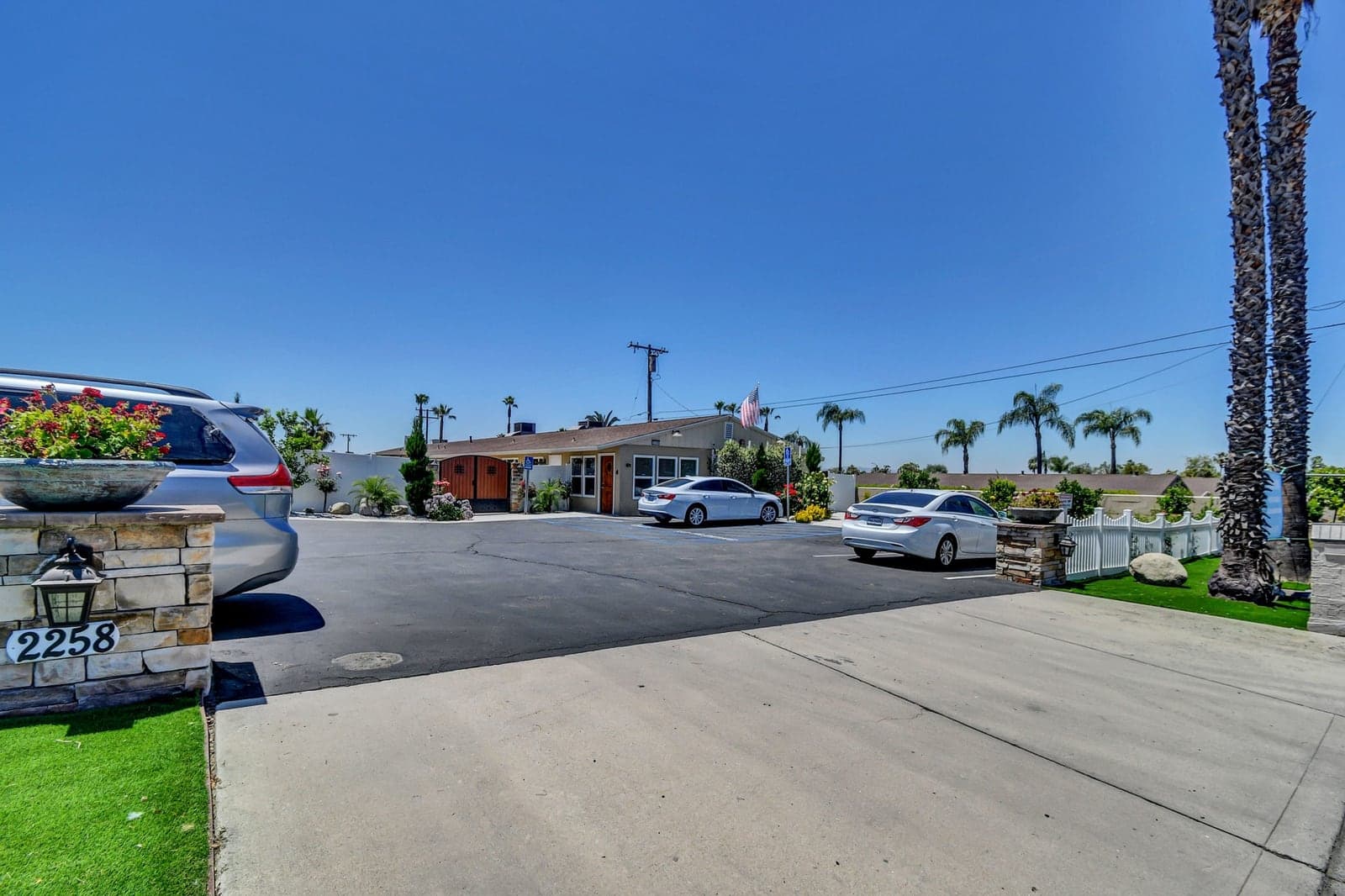Mountain View Pleasant Living photo 4
