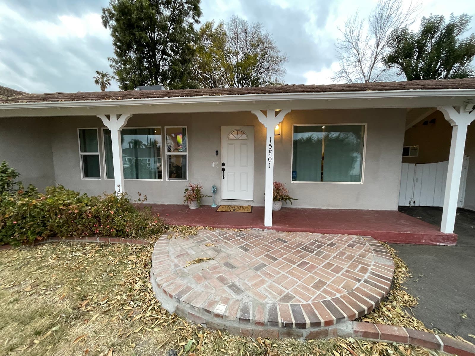 Nirvana Gardens Assisted Living photo 3