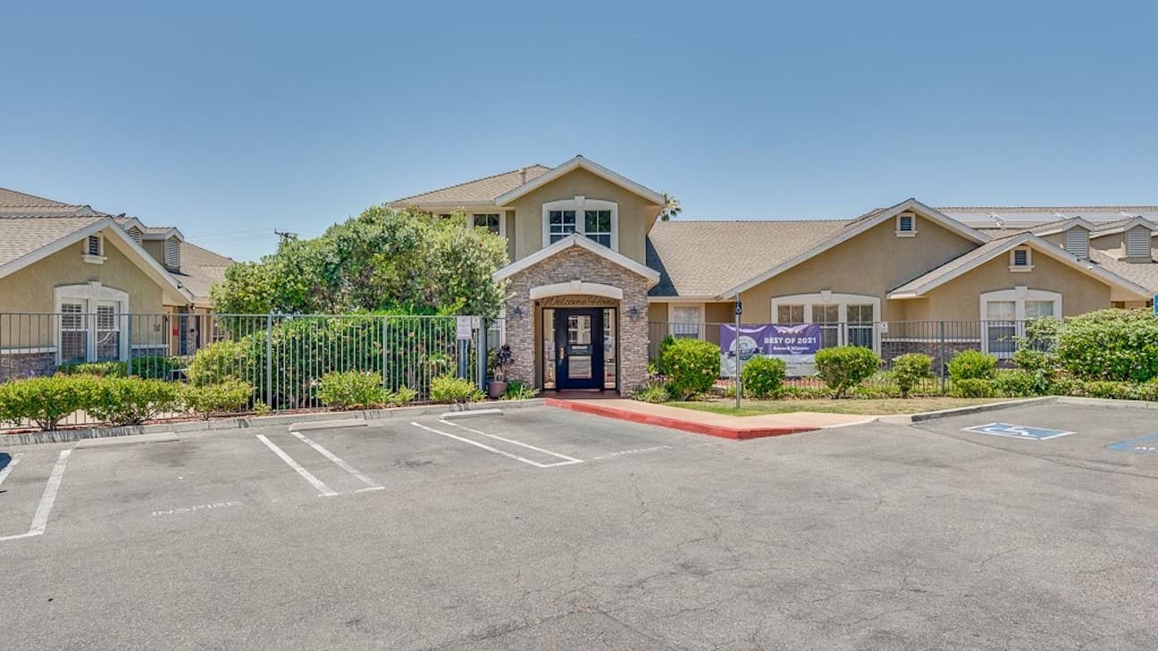 Newport Mesa Senior Living