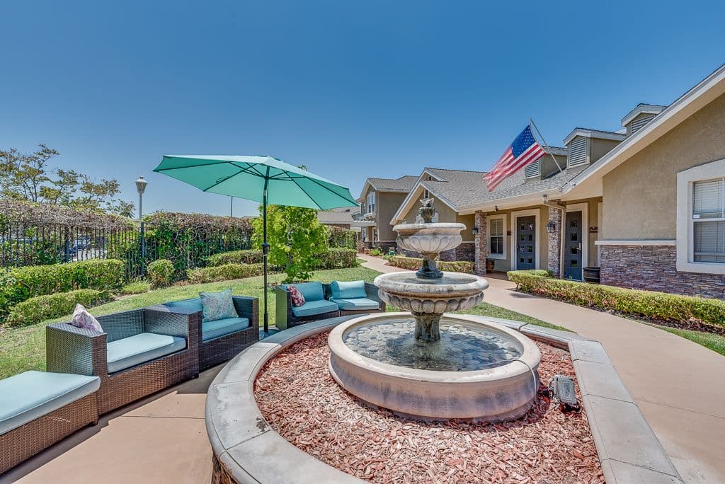 Newport Mesa Senior Living photo 4
