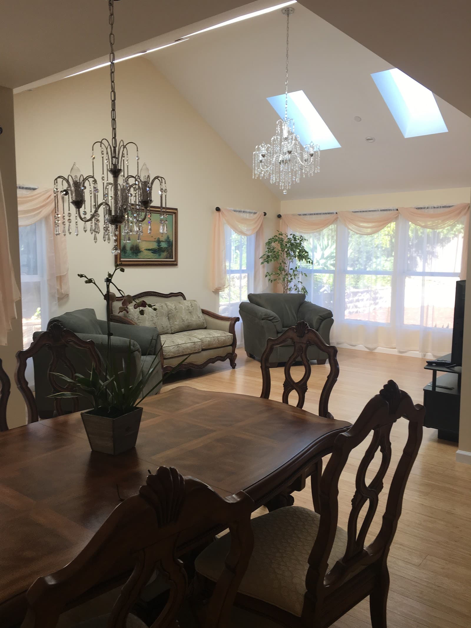 Crestwood Villa II photo 2