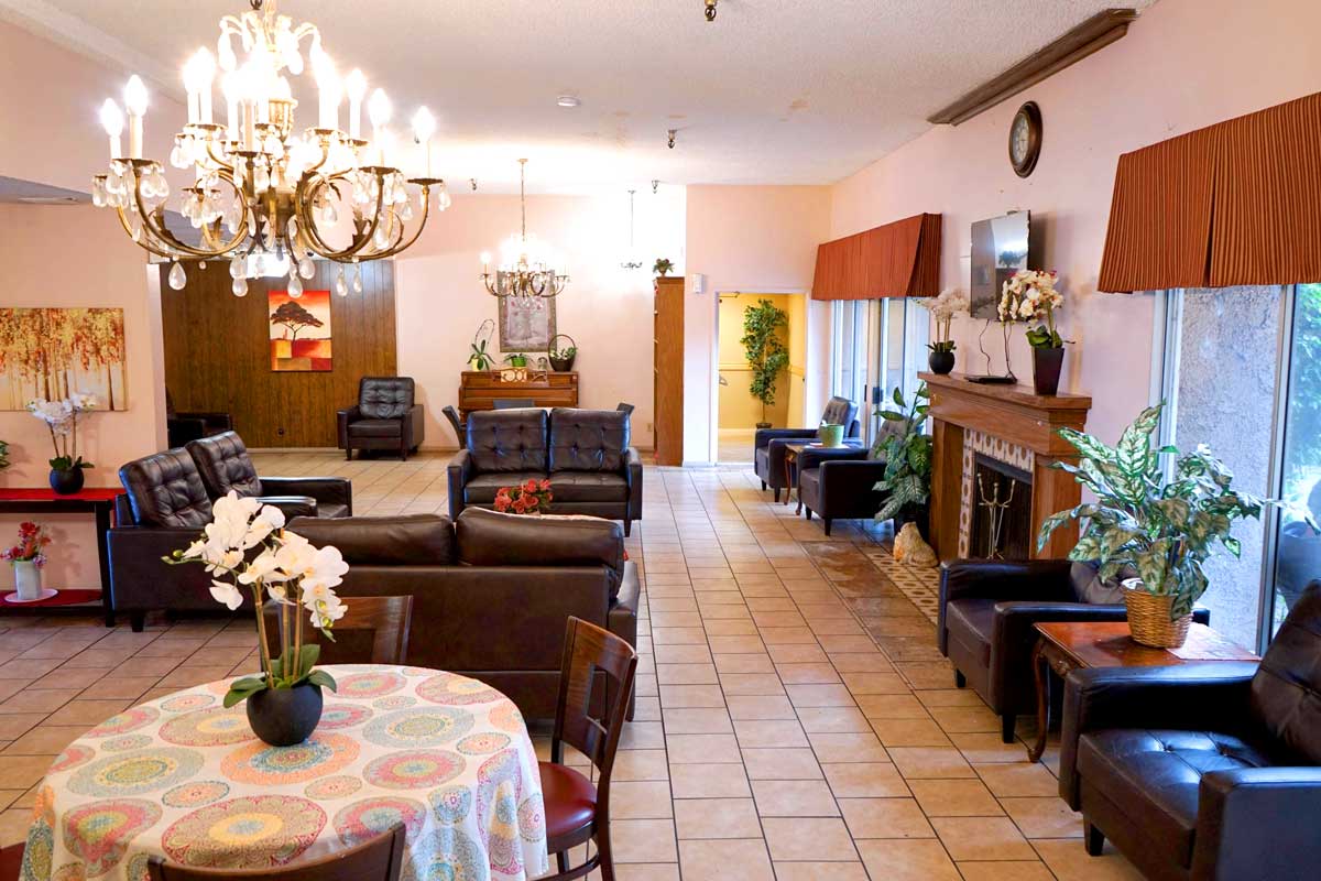 Regent Villa Retirement Home photo 3