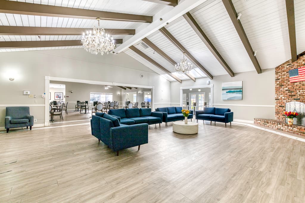 Leisure Vale Assisted Living photo 3