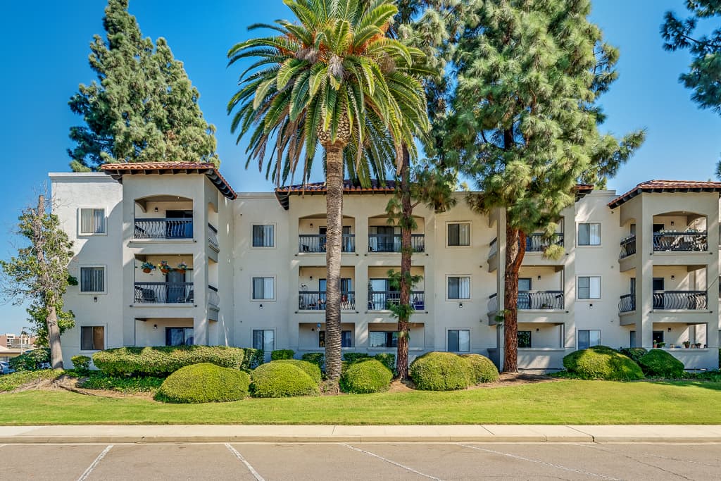 Solstice Senior Living at El Cajon photo 4