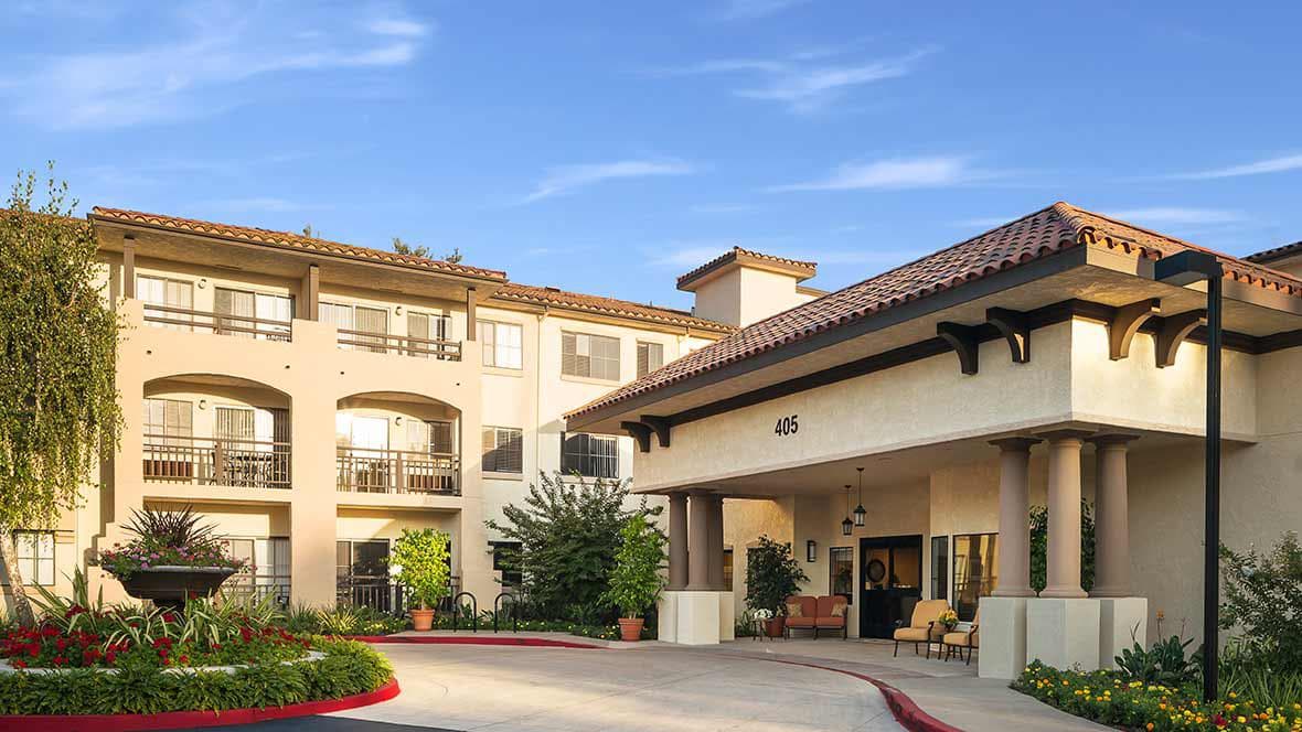 Atria Hillcrest photo 2