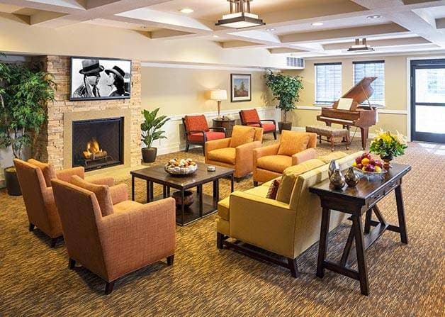 Atria Hillcrest photo 5