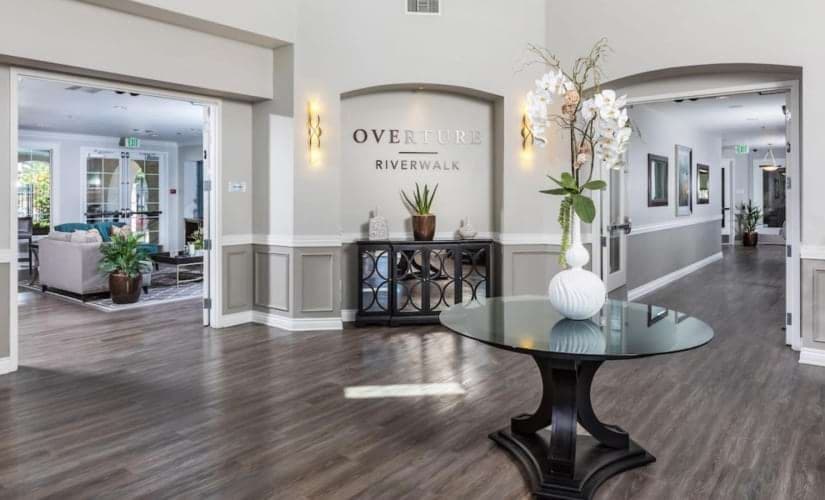 Overture Riverwalk 55+ Apartment Homes photo 4