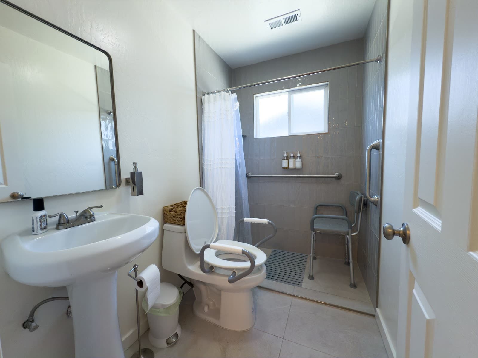 The Olive House LLC photo 4
