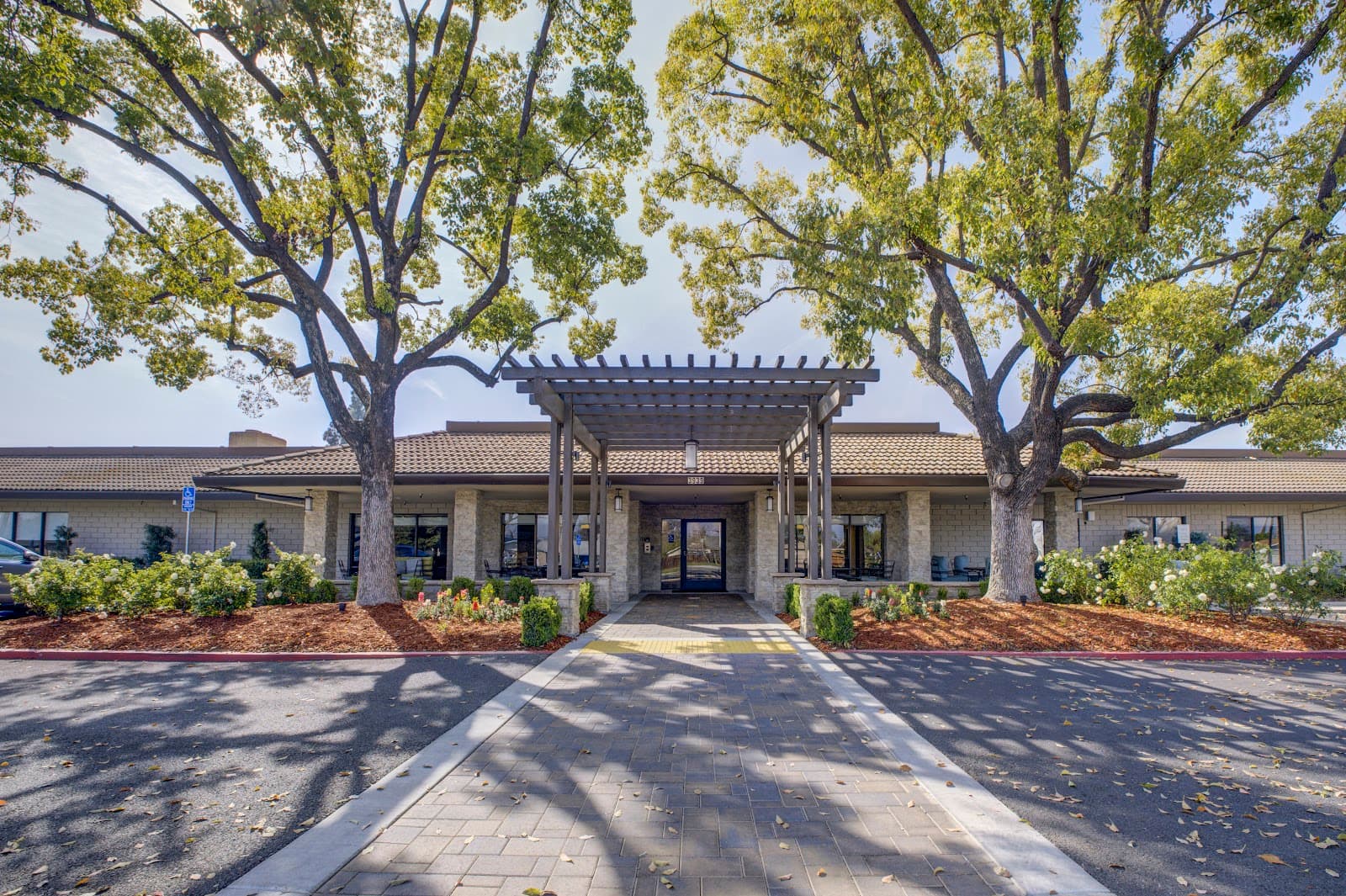 Park Visalia Assisted Living & Memory Care photo 2