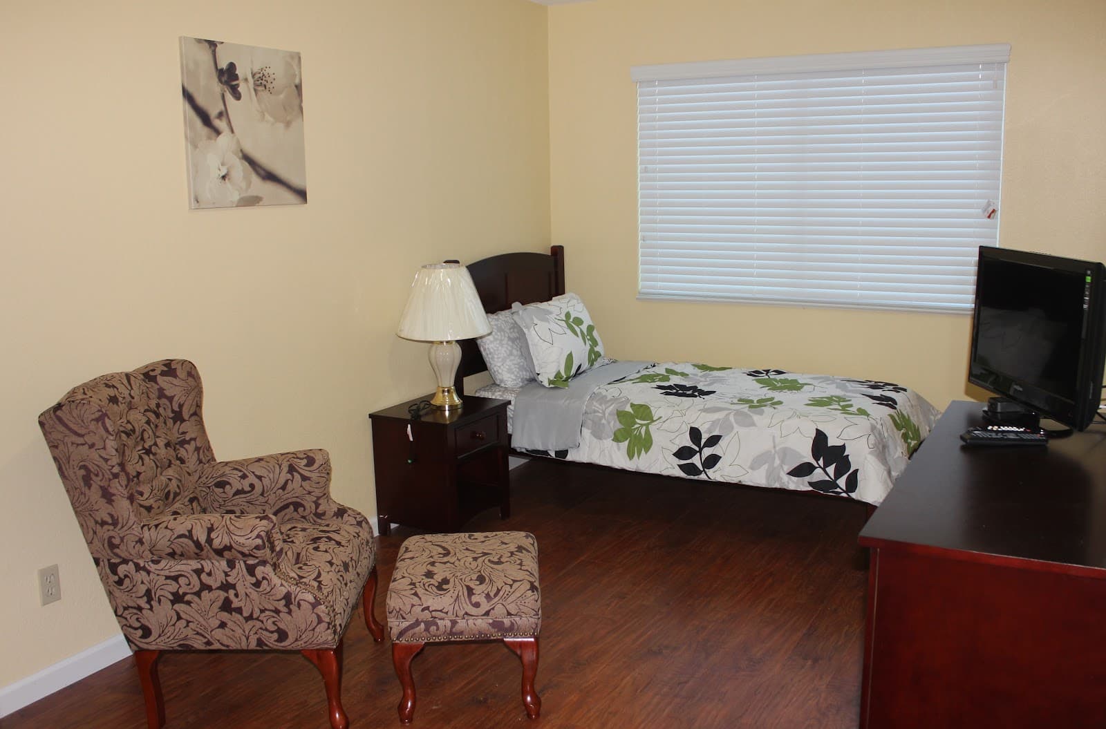Comforts of Home Laguna Park photo 3