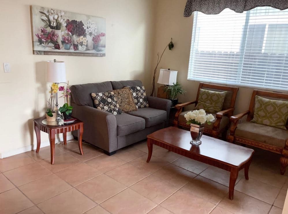 Comforts of Home Laguna Park photo 2