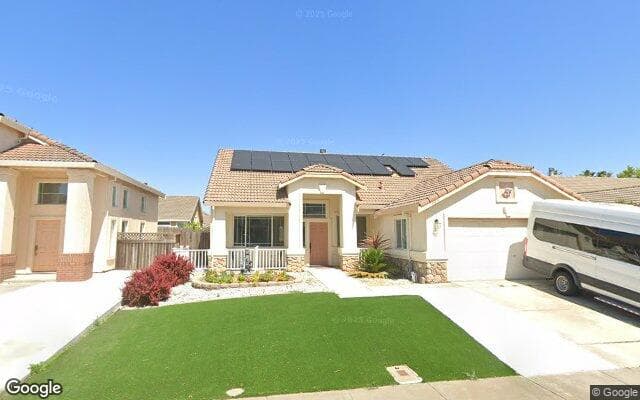 Emerald Home photo 1