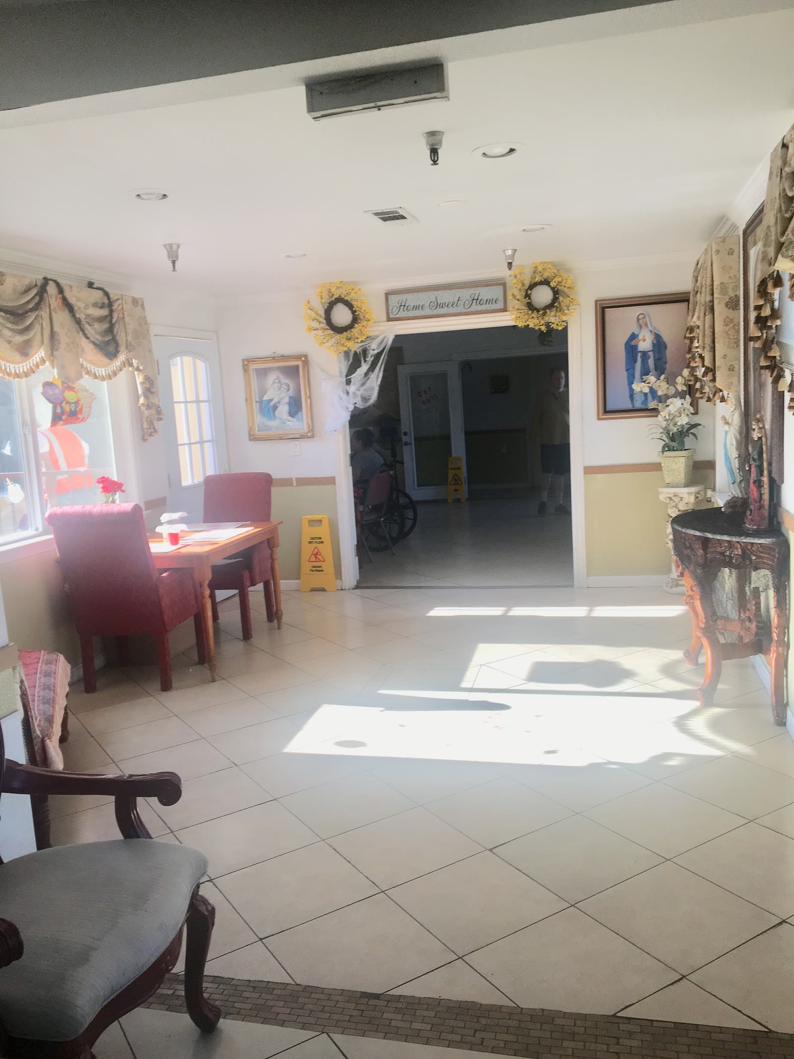 The Golden Years Residential Care Home photo 3