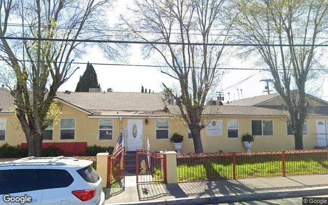 The Golden Years Residential Care Home photo 1