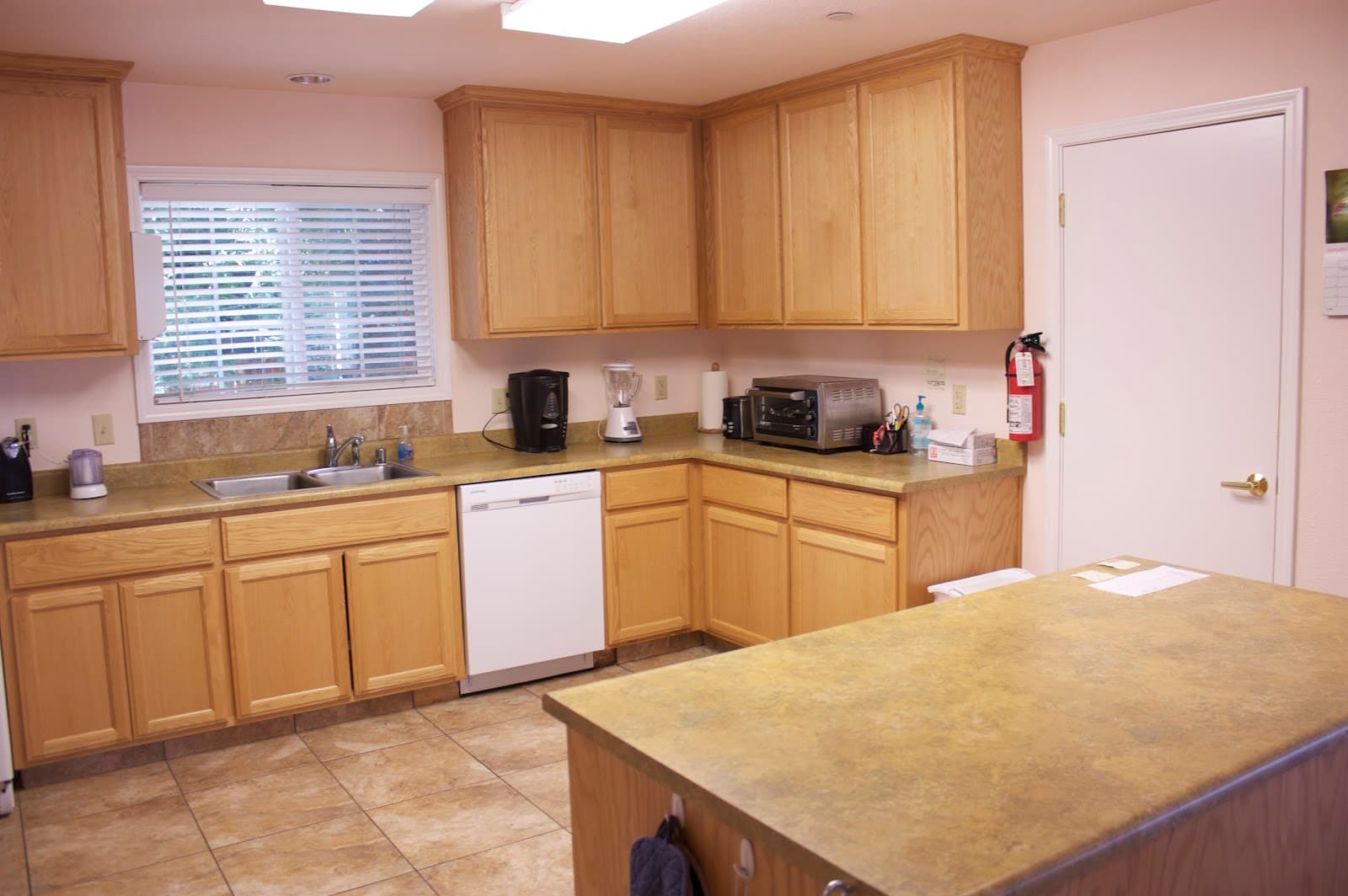 Wild Rose Care Home At Hardies Lane photo 5
