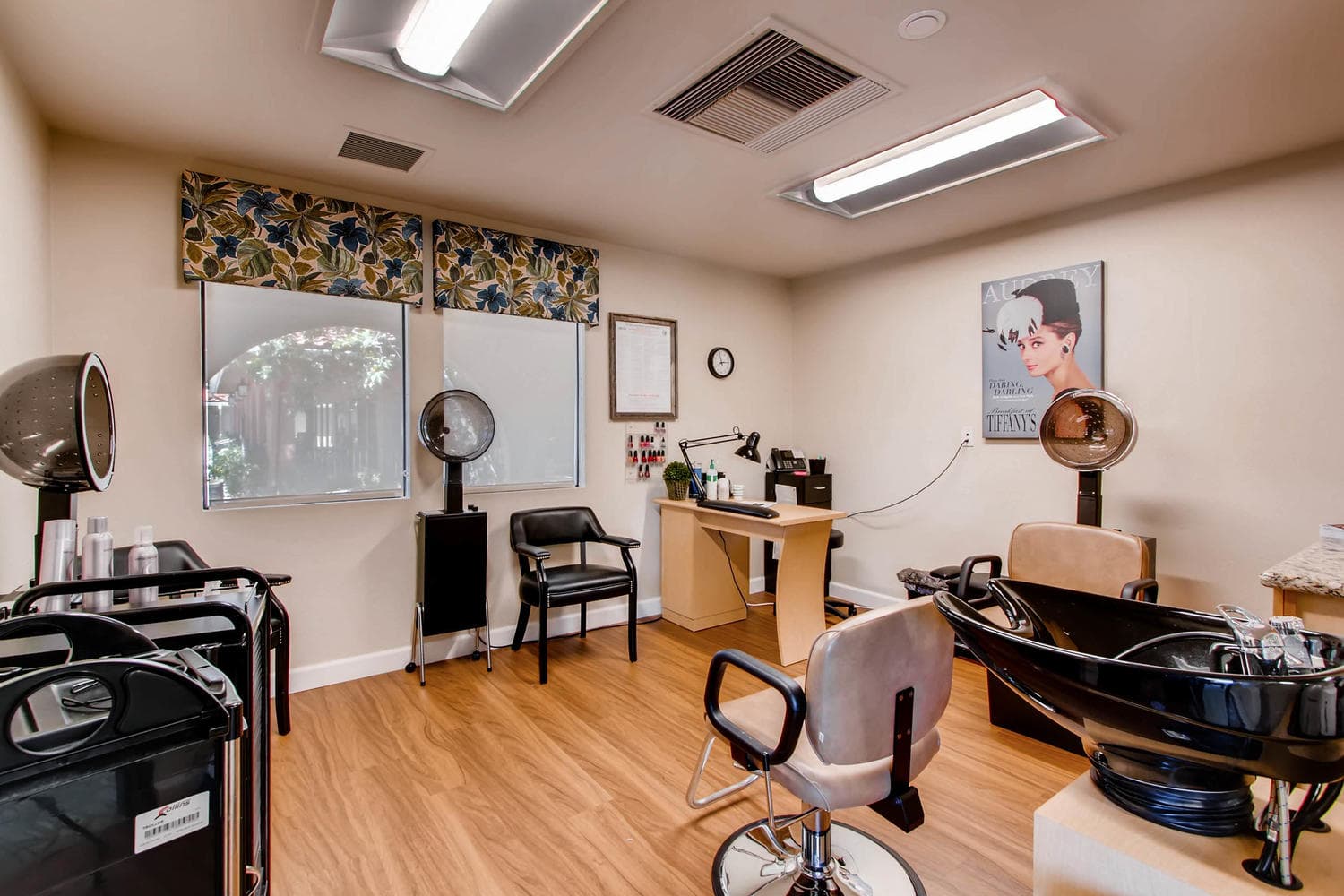 Vista Del Lago Memory Care photo 4