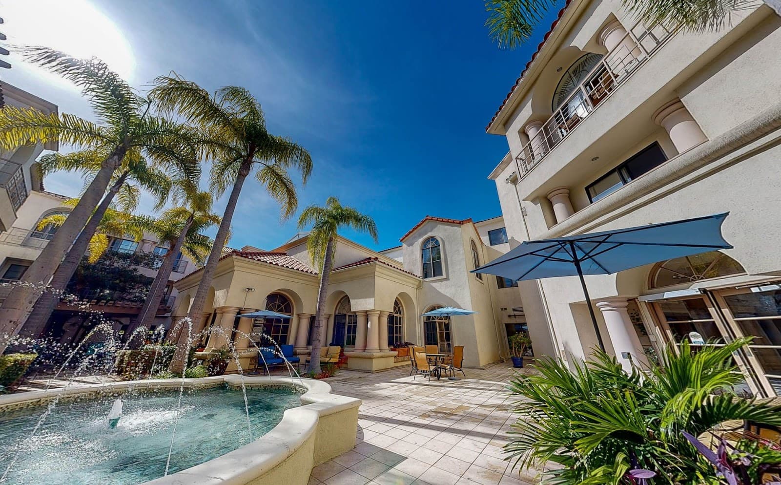 Savant Palm Court photo 5