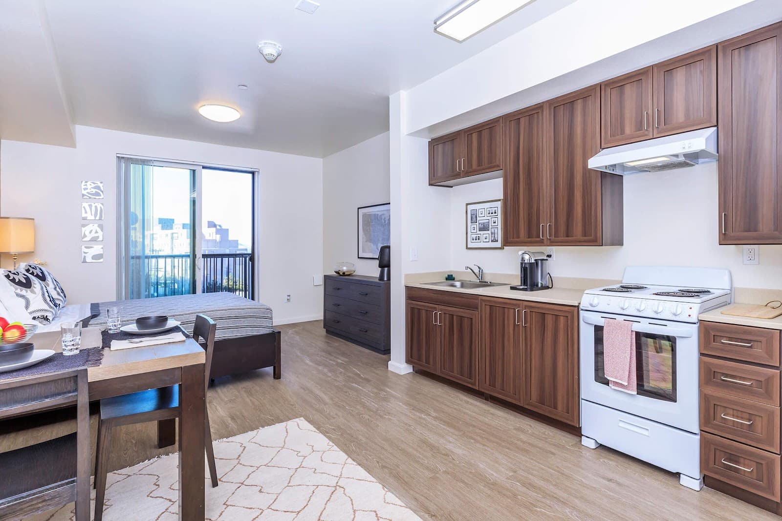 Brunswick Street Apartments photo 4
