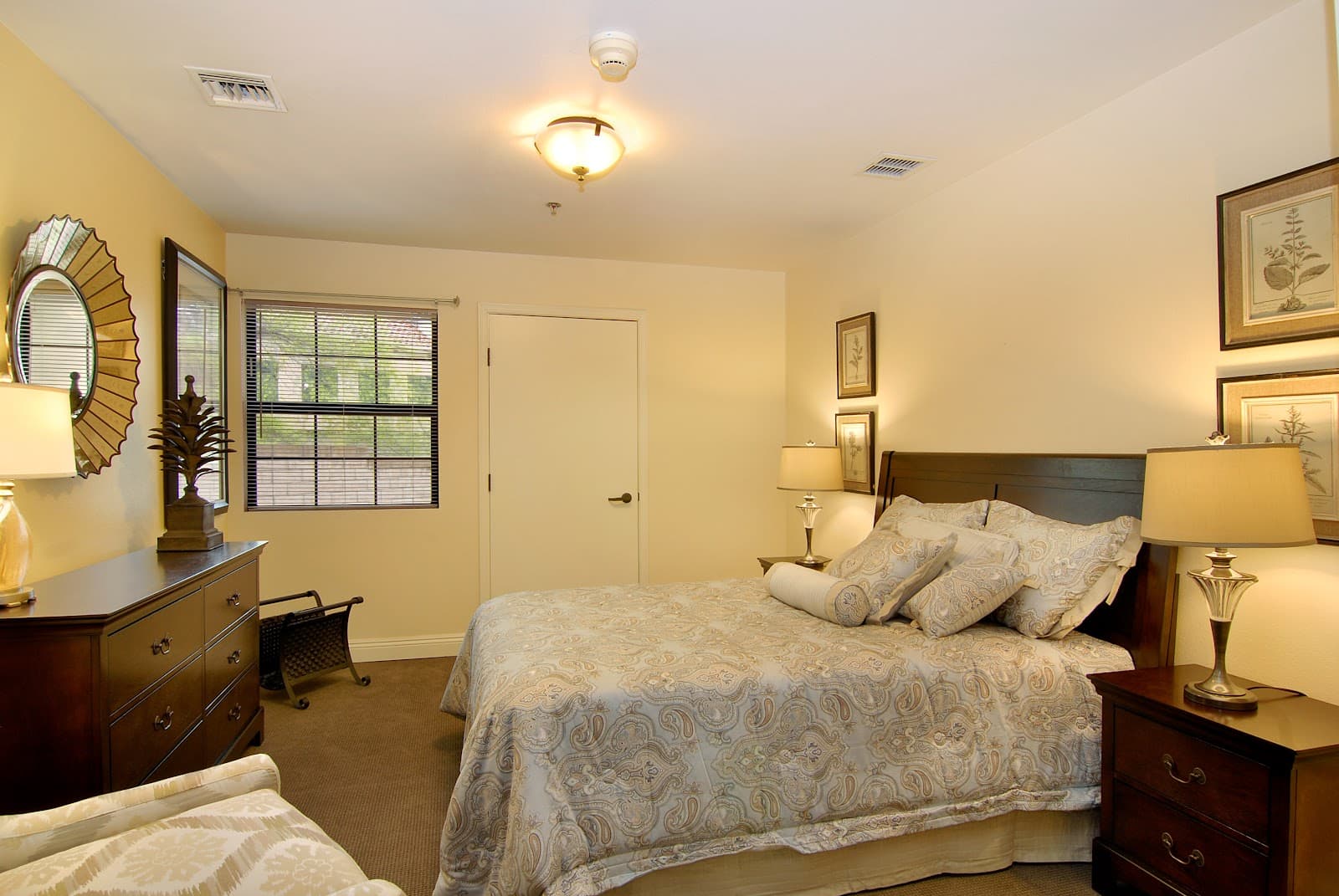 Grossmont Gardens Memory Care photo 4