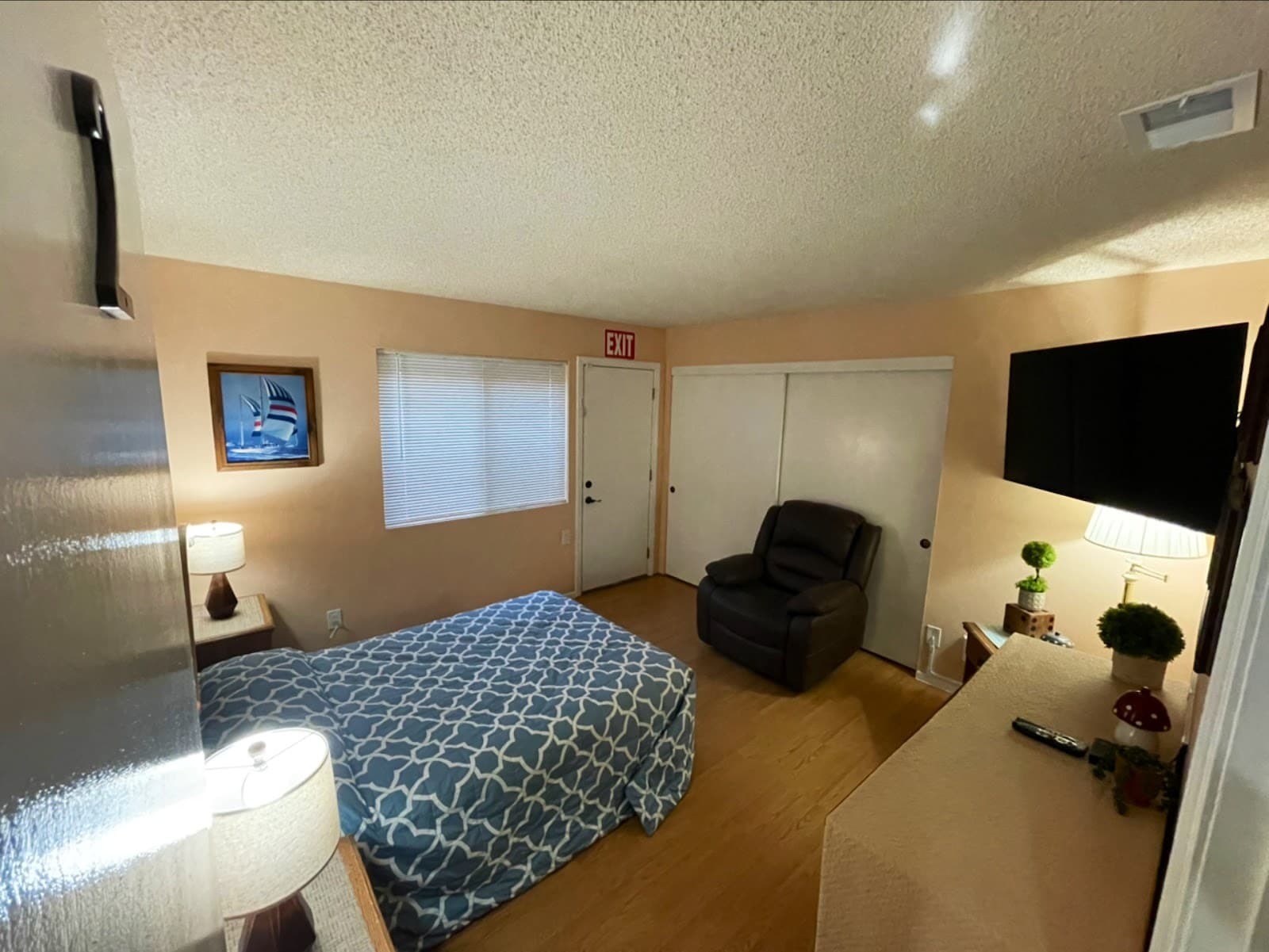 Emerald Care Manor photo 5