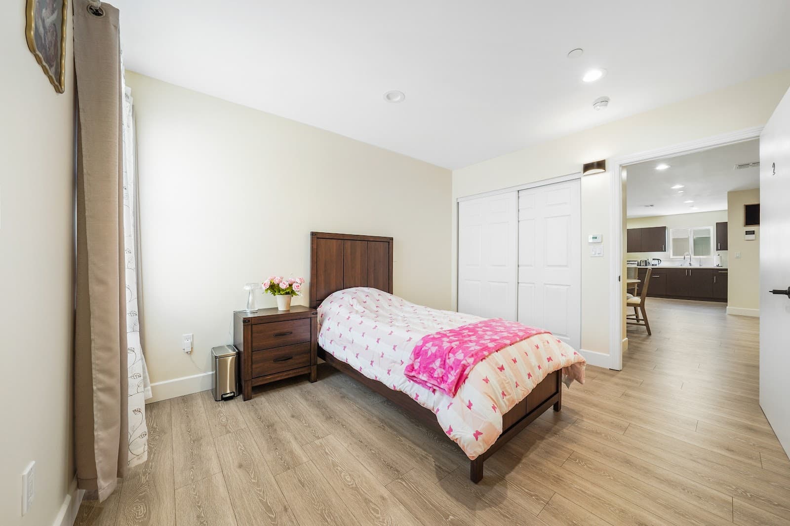 Home & Heart Residential Care photo 3