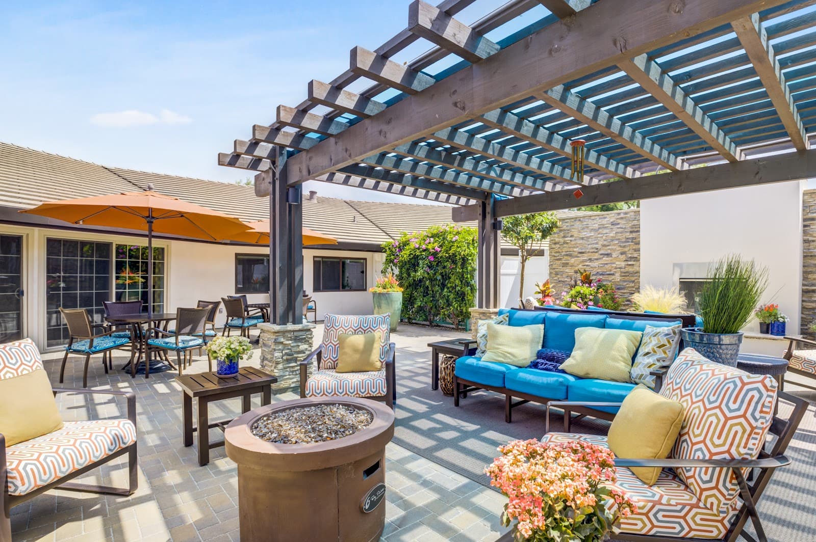 Madonna Gardens Assisted Living & Memory Care photo 2