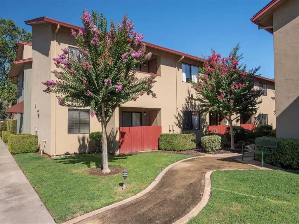 Lodi Commons Senior Living