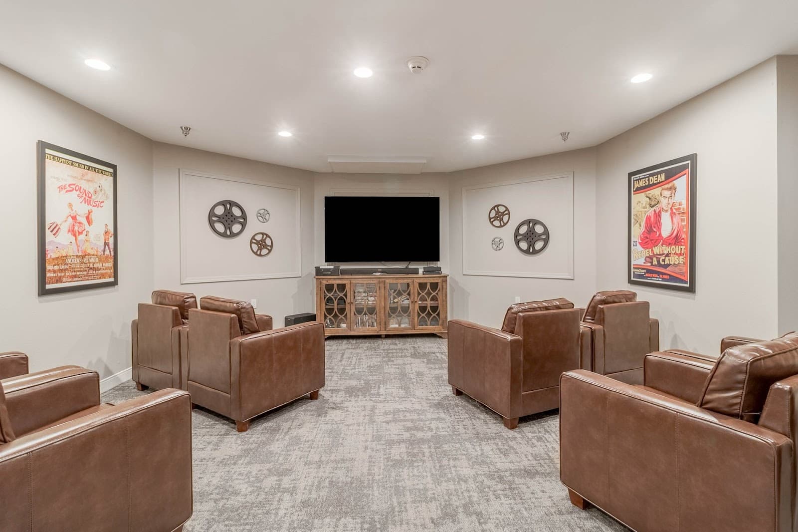Quail Lodge Retirement Community photo 5