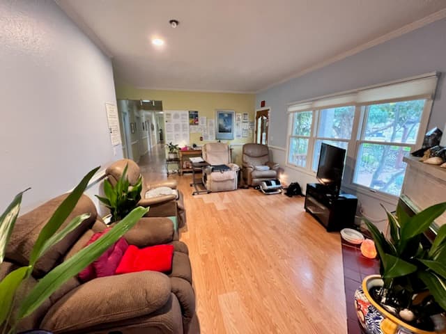 Sandhill Assisted Living photo 3
