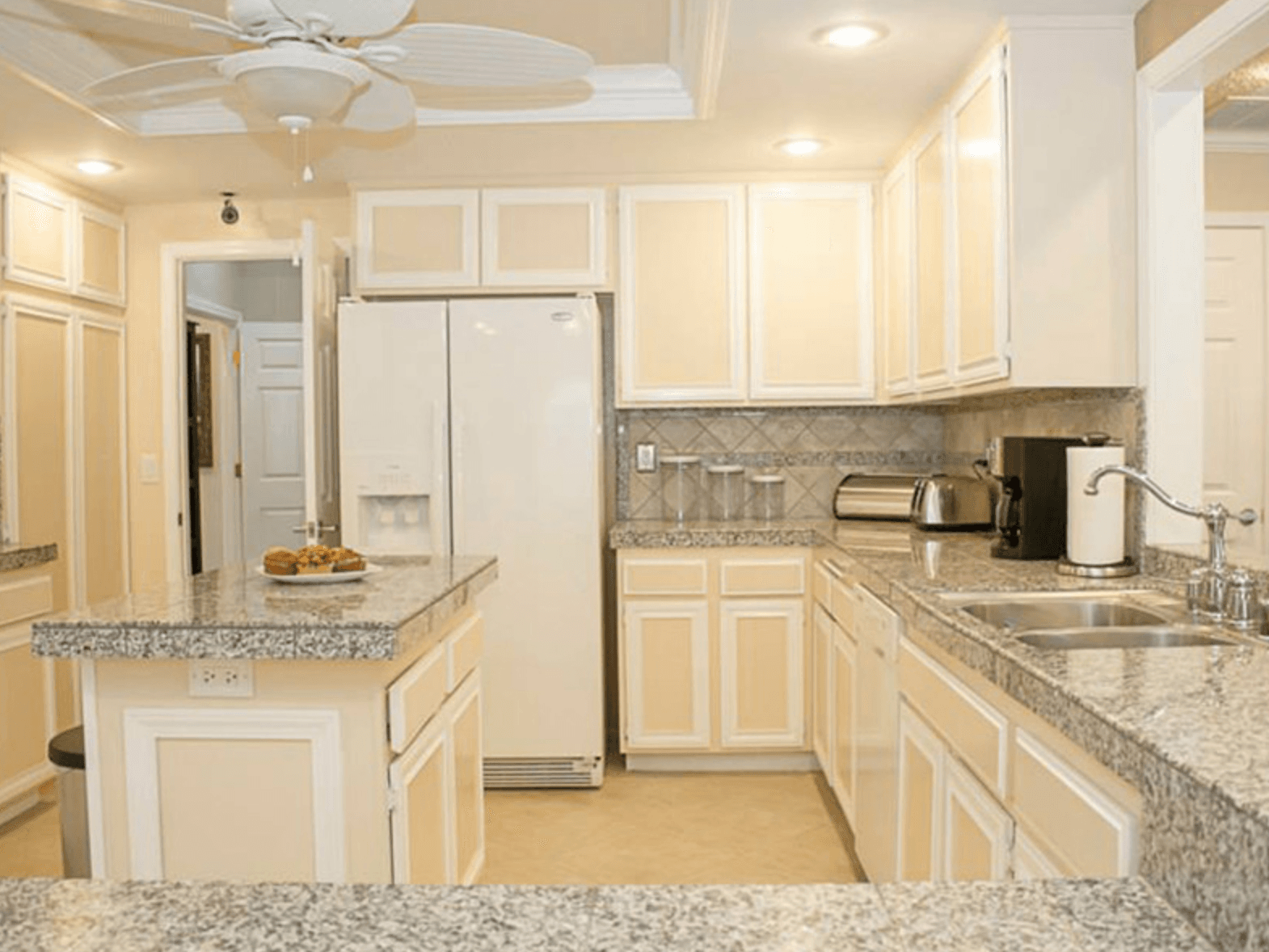 Hampshire Manor photo 5
